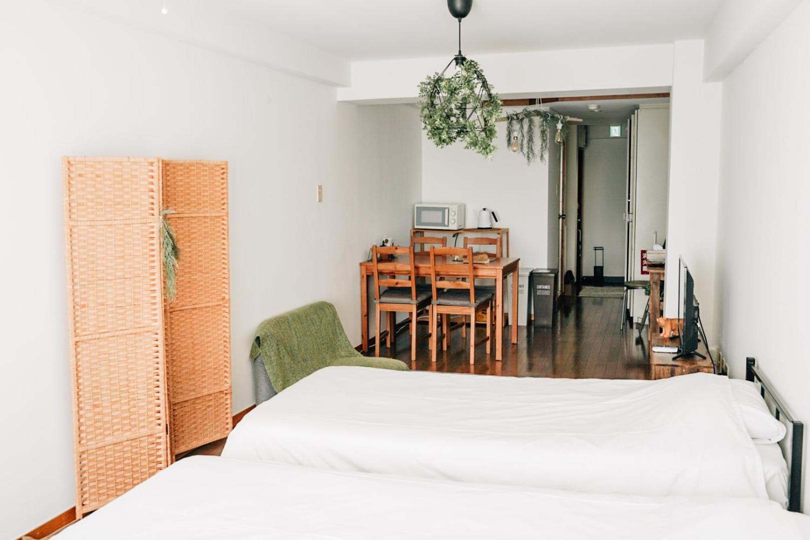 Tipy Records Inn Room Одавара Экстерьер фото
