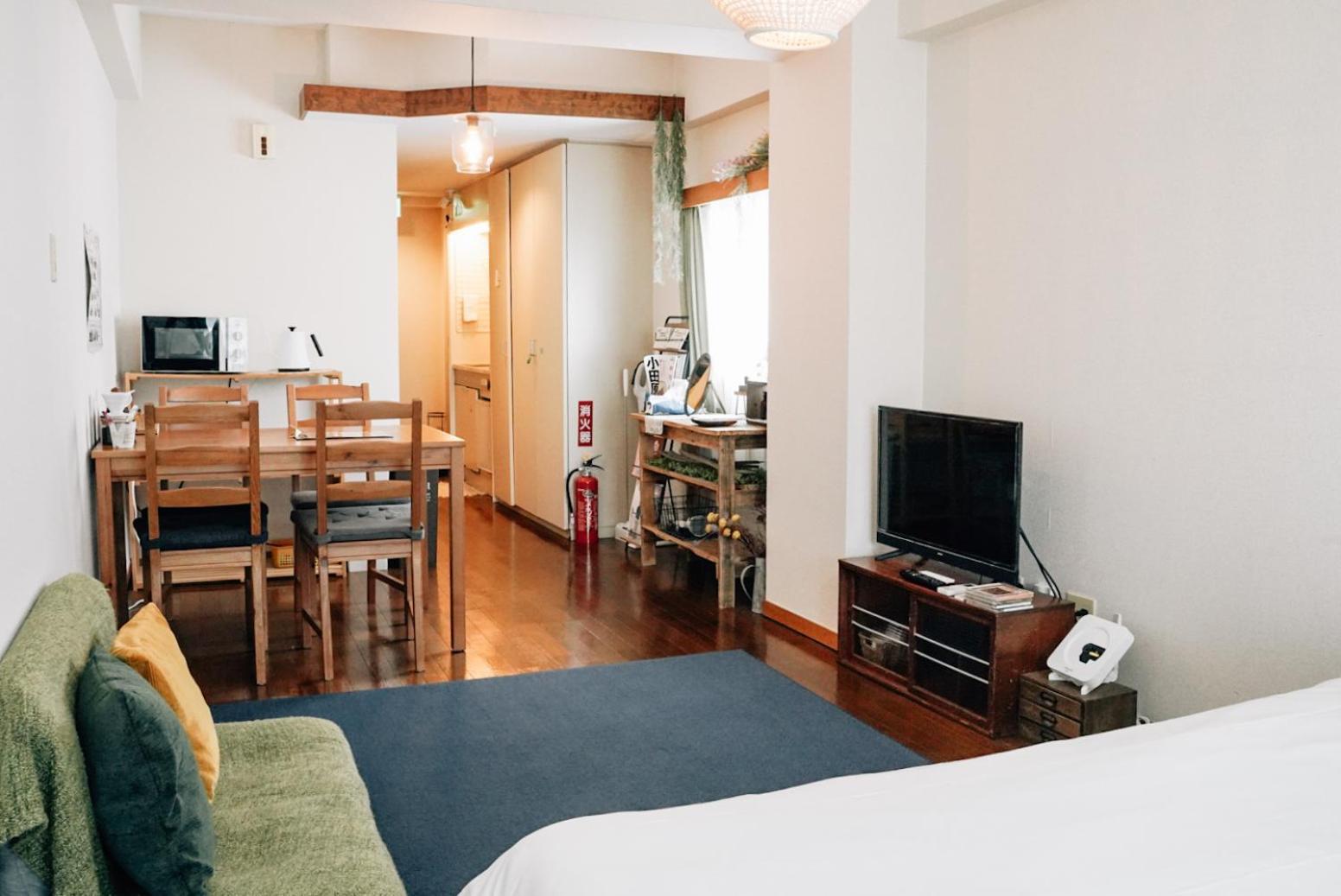 Tipy Records Inn Room Одавара Экстерьер фото